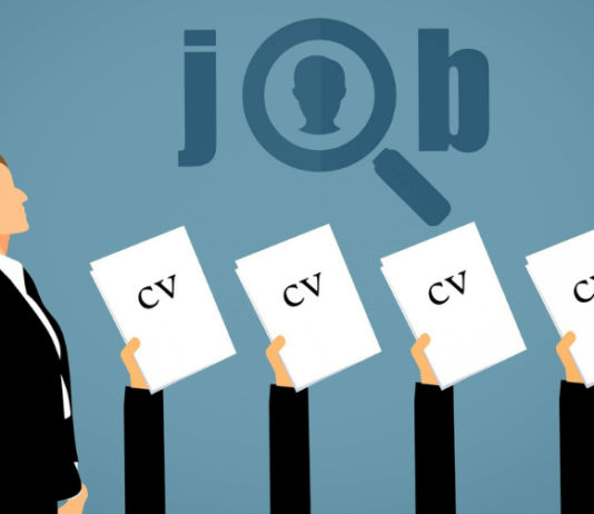 7 Secrets of Getting Hired By Grabbing Employers Attention grab recuriters attention