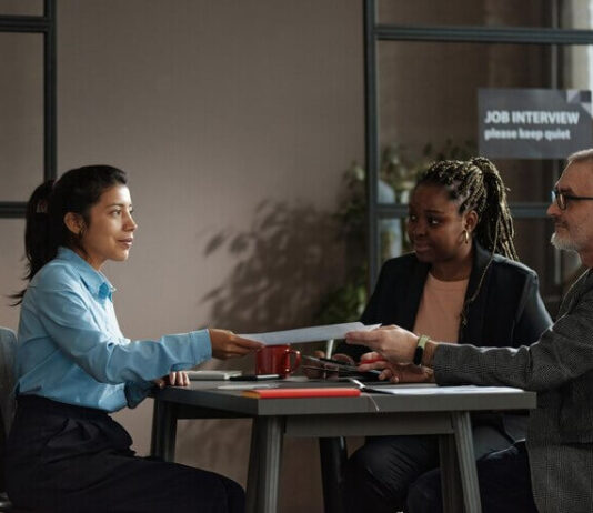 5 Steps to Cold Pitching and Get Work Cold Pitching and get work