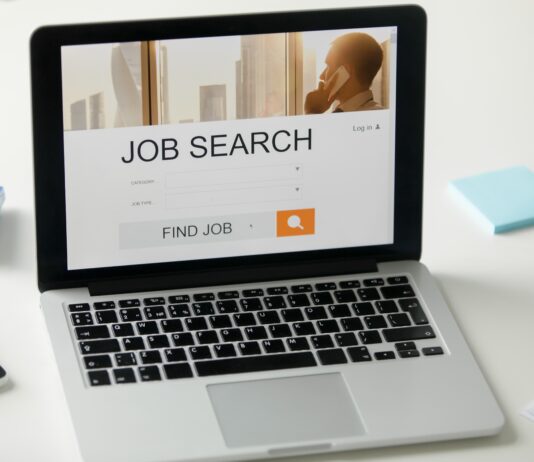 How To Find Job After Graduation – 5 Proven Ways Find-Job-After-Graduation