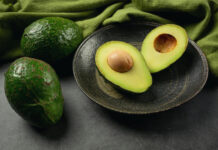 How To Keep An Avocado From Turning Brown How to keep an Avocado turning Brown