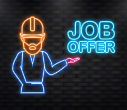 12 Questions to Ask before Accepting a Job Offer Questions-to-Ask-Before-Accepting-a-Job-Offer